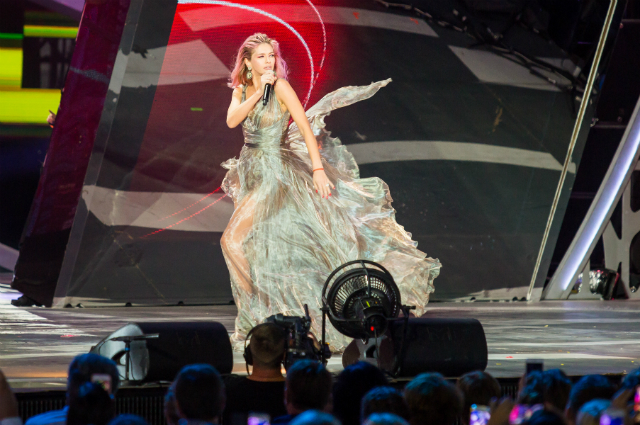 Украинские звезды шоубиза "засветились" на российском фестивале "Новая волна – 2017" в Сочи