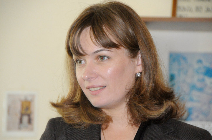 Жена Саакашвили Сандра Руловс решила прекратить свою избирательную кампанию: в Грузии состоялась тотальная фальсификация парламентских выборов
