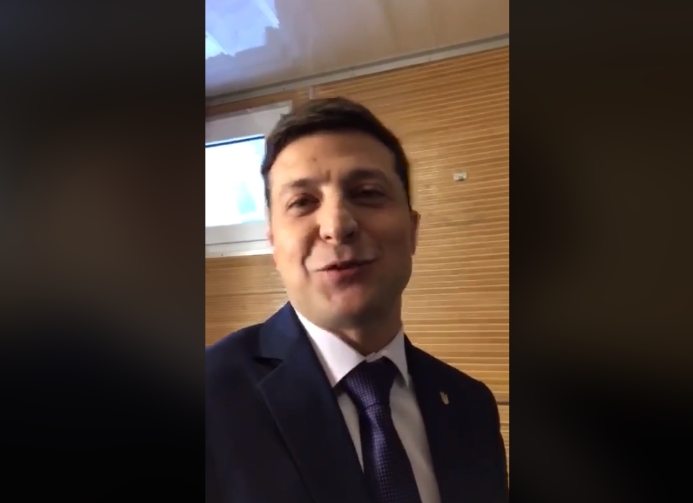Зеленский ответил на обвинение журналистов программы "Схемы" и извинился: видео