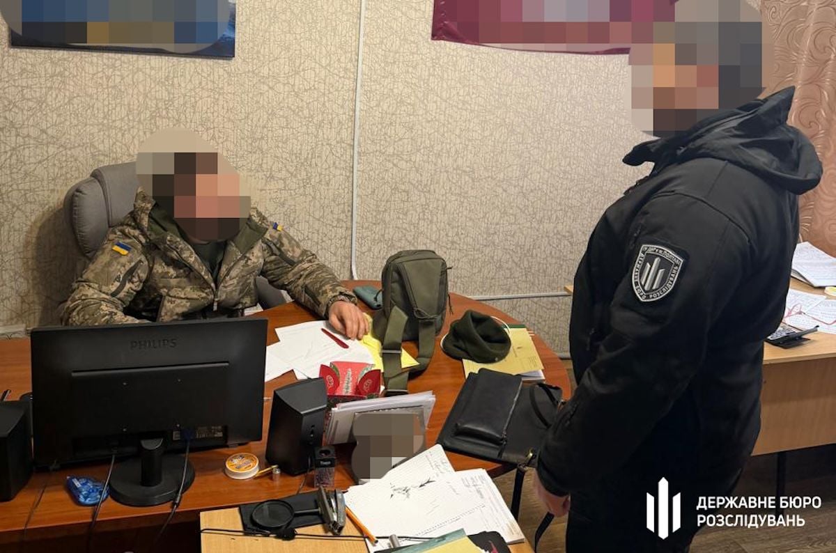 Недвижимость на Бали и одежда на миллионы: офицер ВСУ пойман на циничной коррупционной схеме