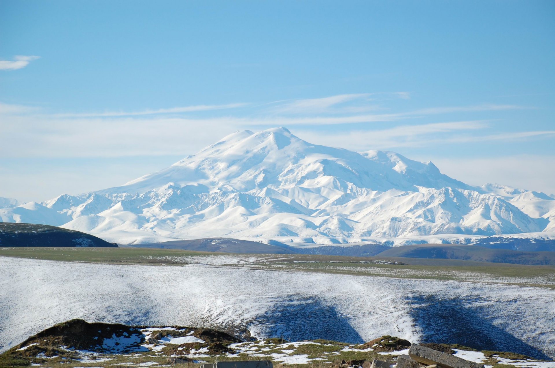 Ледники Эльбруса начали таять в три раза быстрее: ученые бьют тревогу