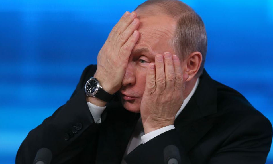 ​Лучше попасть под санкции, чем держать деньги в России: олигархи за месяц вывели из РФ более $8 млрд