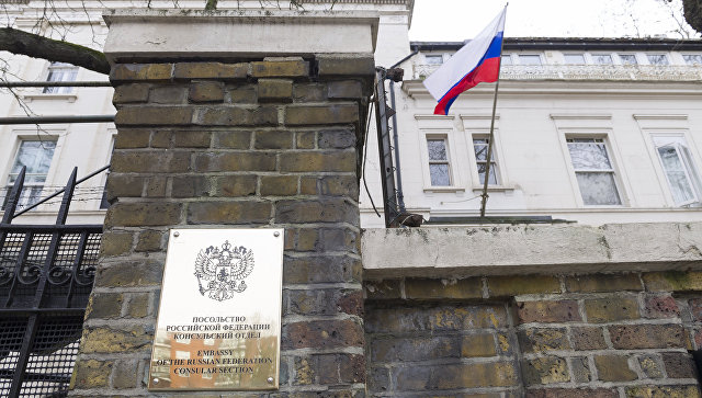 В Британии не ждут российских дипломатов: МИД РФ обвинило Лондон в затягивании процедуры выдачи виз 