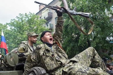 В Донецк прибыли подготовленные в «учебных лагерях» РФ боевики
