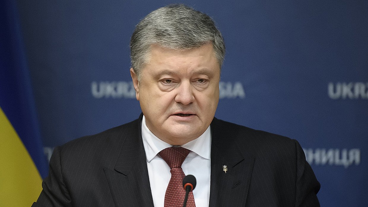 Новые суммы в декларации Порошенко: одни процентные доходы лидера Украины составили более 7 млн грн