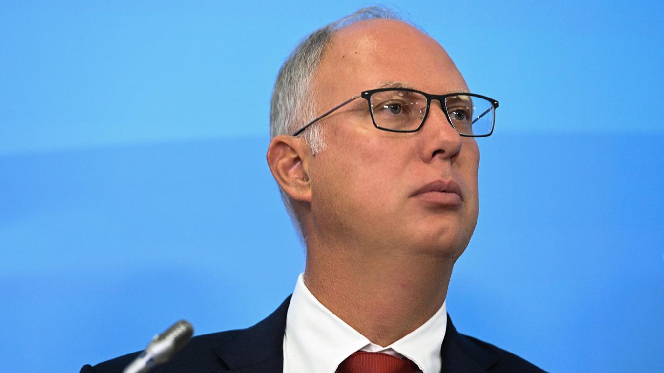 Главный переговорщик Путина внезапно засветился в Париже после встречи "Коалиции желающих"