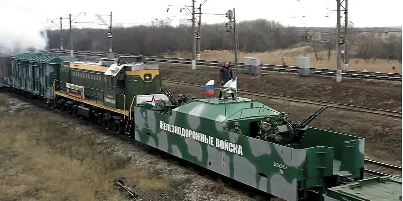​Еще одна хорошая новость из Мелитополя: в момент движения взорван бронепоезд войск РФ