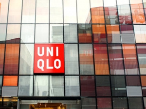 Секс-скандал в Китае: снятое в примерочной Uniqlo видео возмутило правительство