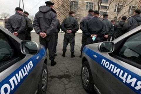 ​Вооруженные копы в Одессе устроили серьезную потасовку в баре