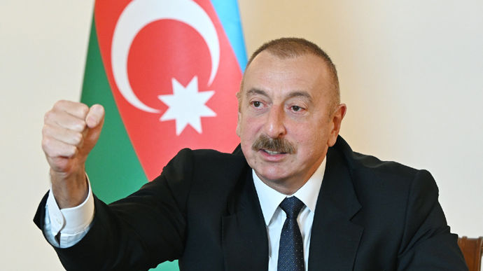 Алиев предостерег Армению от попытки реванша в Карабахе: "Конец будет плохим"