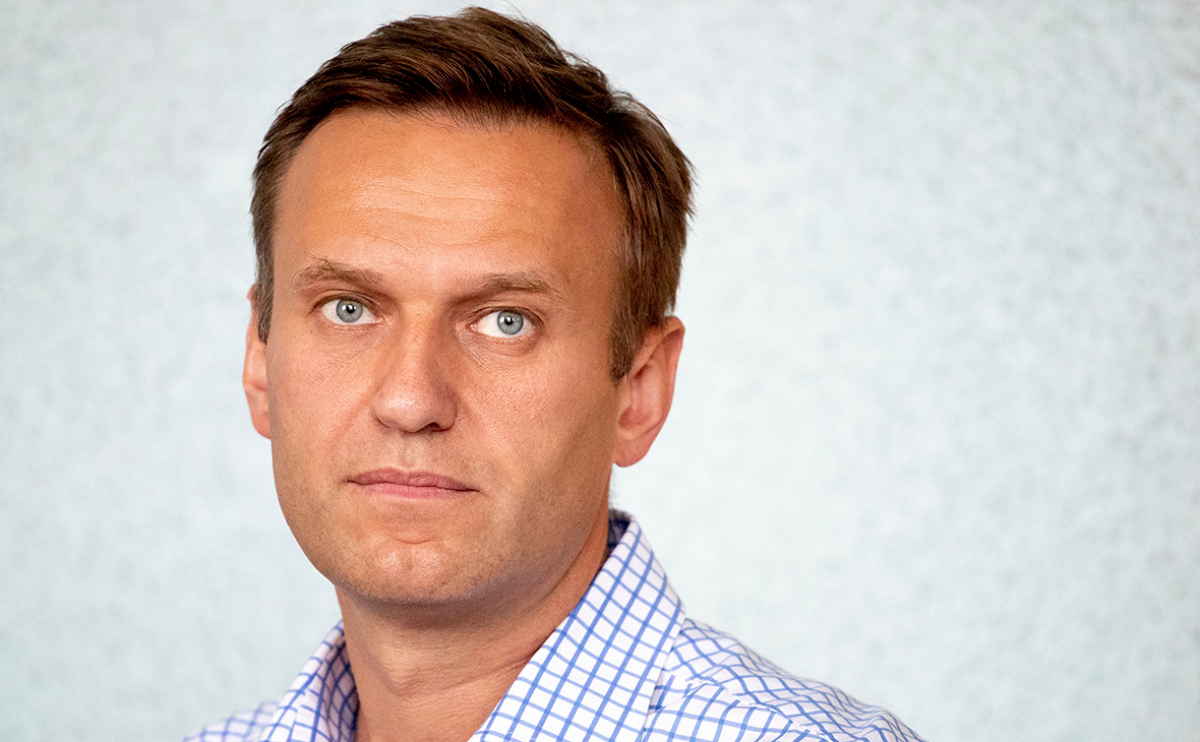 Алексей Навальный после срочной госпитализации в Омске впал в кому II-степени 