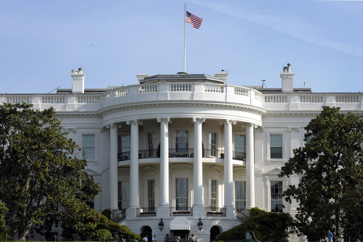 США можуть відправити спецназ до Києва: у Білого дому закінчується терпіння
