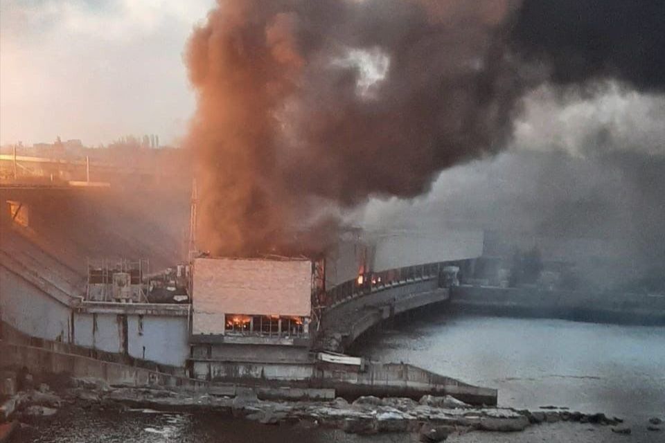 ​"ГЭС-2 в критическом состоянии, было два попадания", - директор Укргидроэнерго