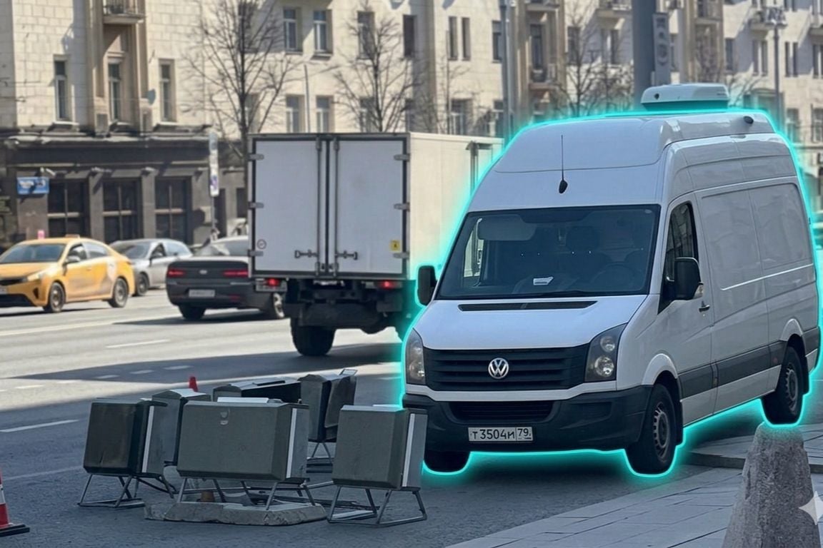 ​В кортеже Путина появилась особая машина защиты: в РФ показали кадры