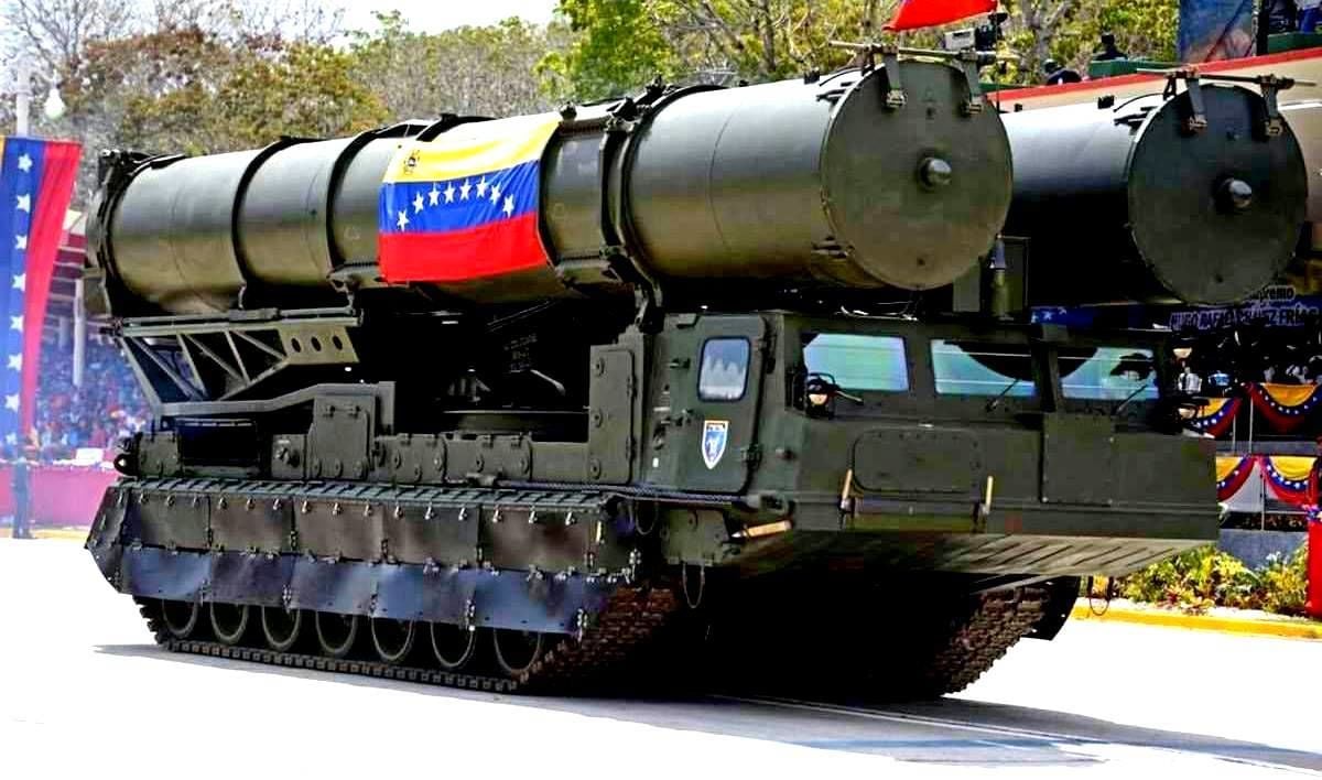 С-300, "Панцири" и Су-30: российское оружие Венесуэлы может оказаться в руках США