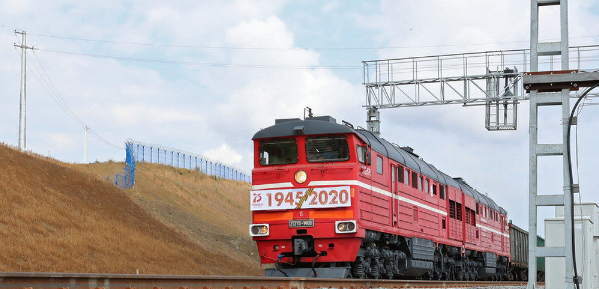 Запуск РФ грузовых поездов в Крым: в МИД Украины отреагировали на действия Кремля