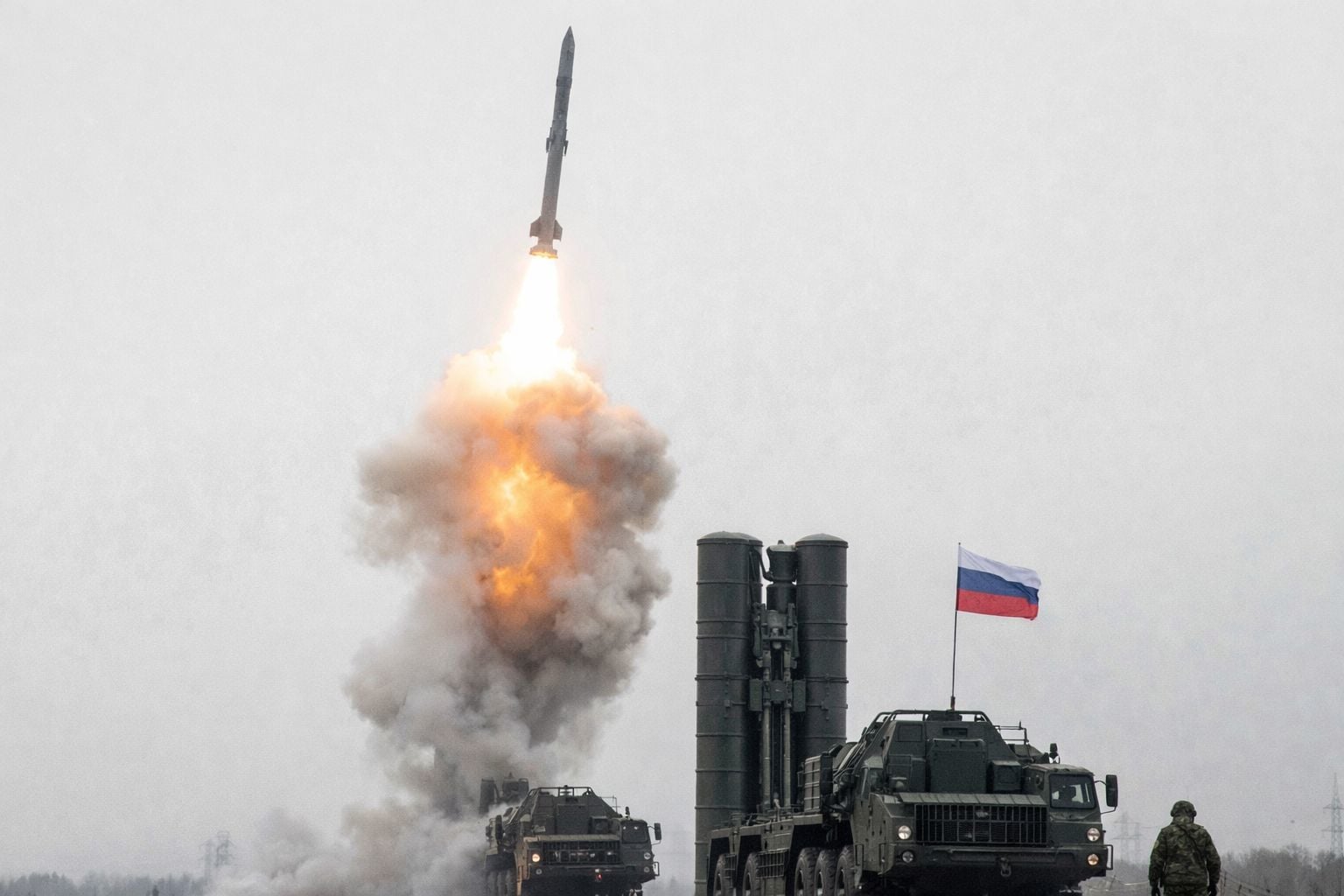 ​ПВО РФ сбила самолет в Подмосковье, приняв его за БПЛА, инцидент скрывают