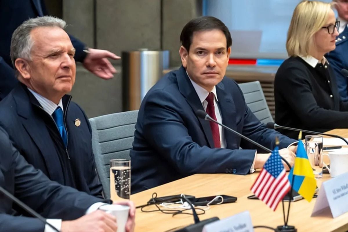 Киев и Вашингтон переходят к финальной правке плана мира: украинская делегация отправилась в США