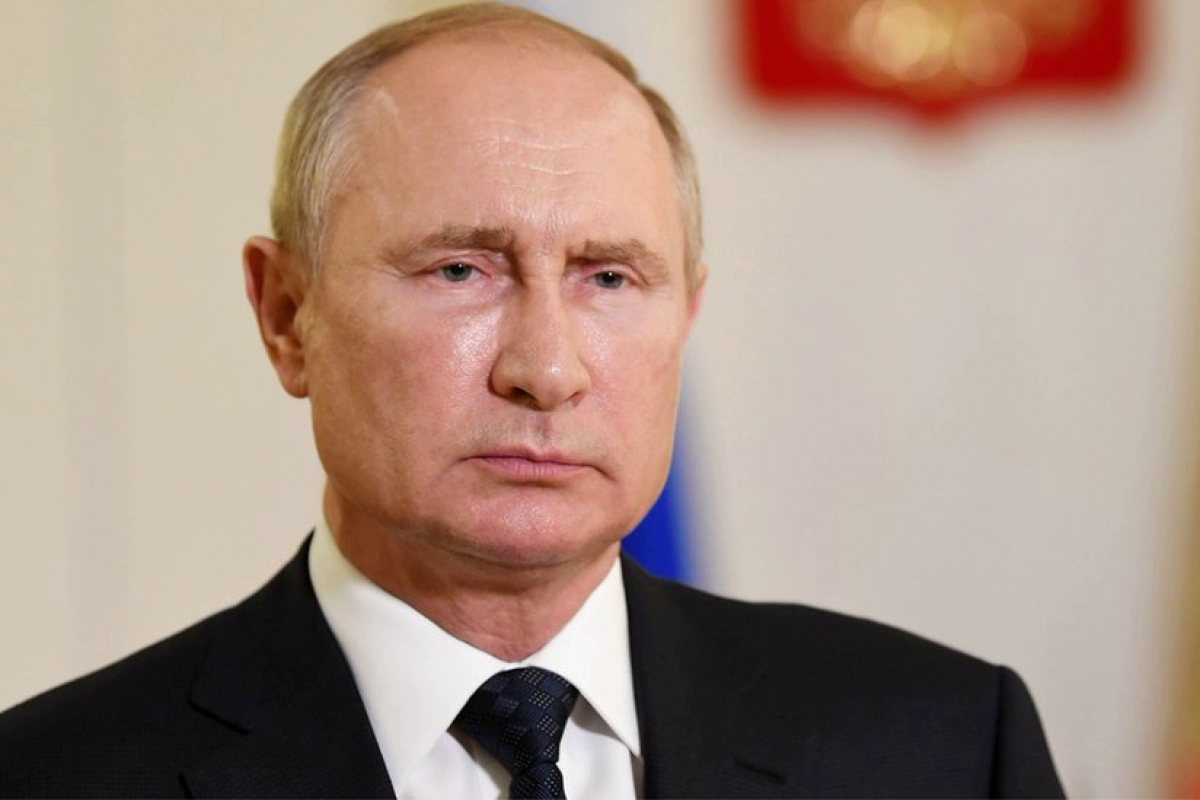 ​Путин продлил эмбарго против Запада - россияне останутся без пармезана еще на год