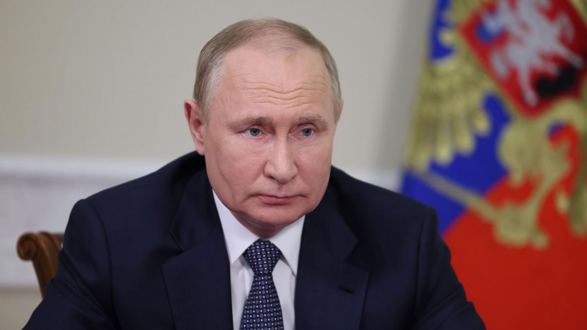 Путин войдет в историю трусливым и мстительным чекистом - источник