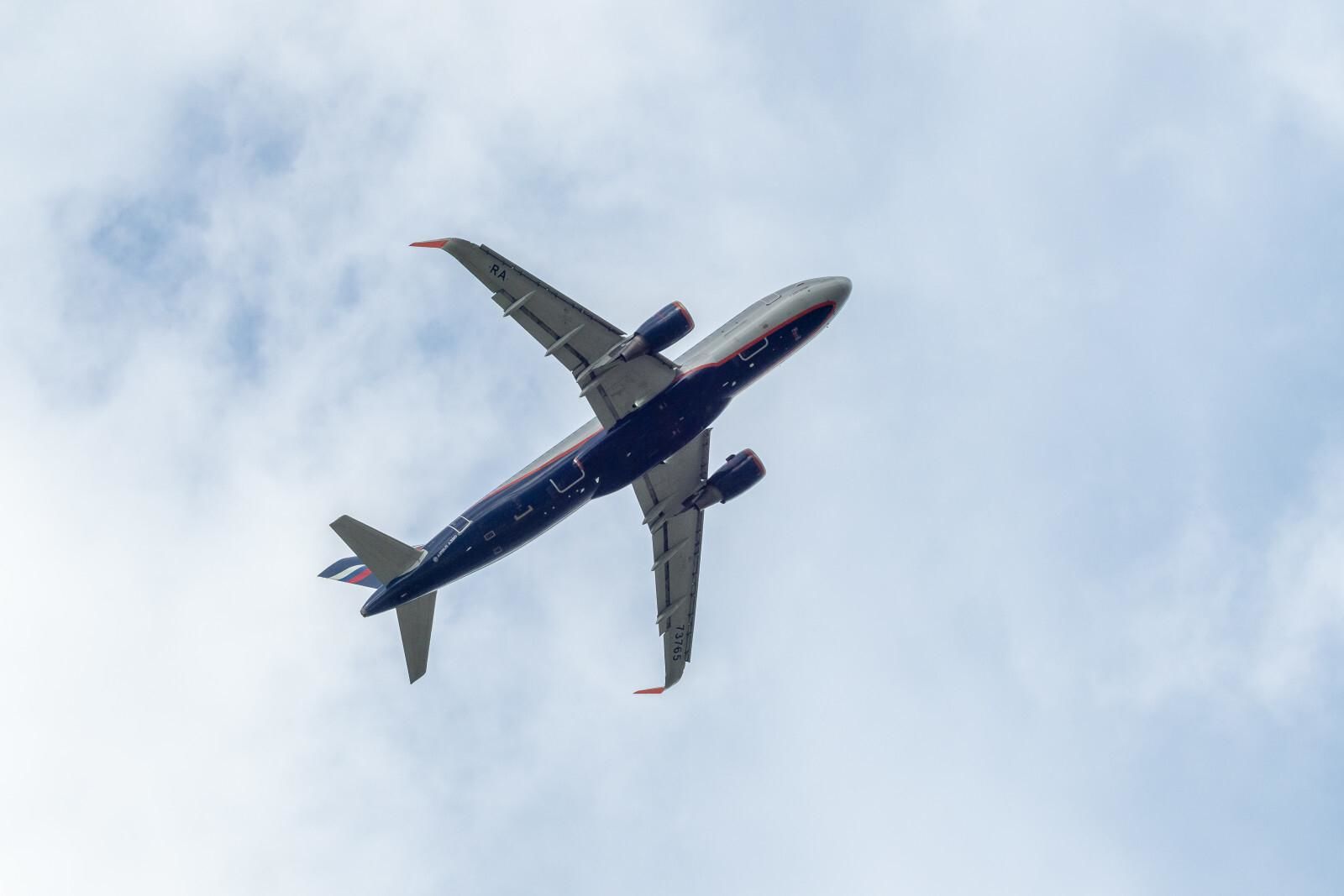 В РФ массово возвращают 30-летние законсервированные самолеты – СВР