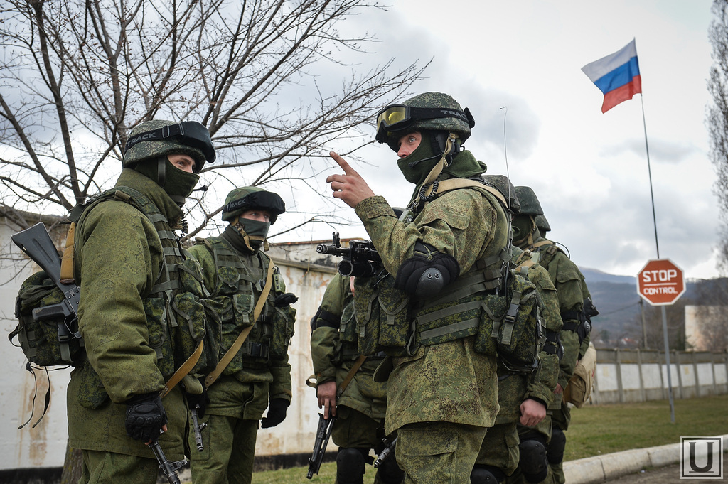 ОБСЕ: вооруженные люди со знаками РФ проникают в Донбасс, а вывод тяжелых вооружений не завершен