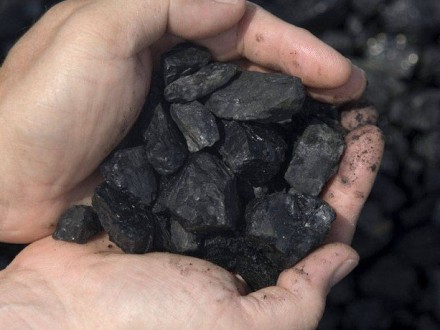 Сторонники ЛНР попытались вывезти из Бердянска около 5 тыс. тонн угля