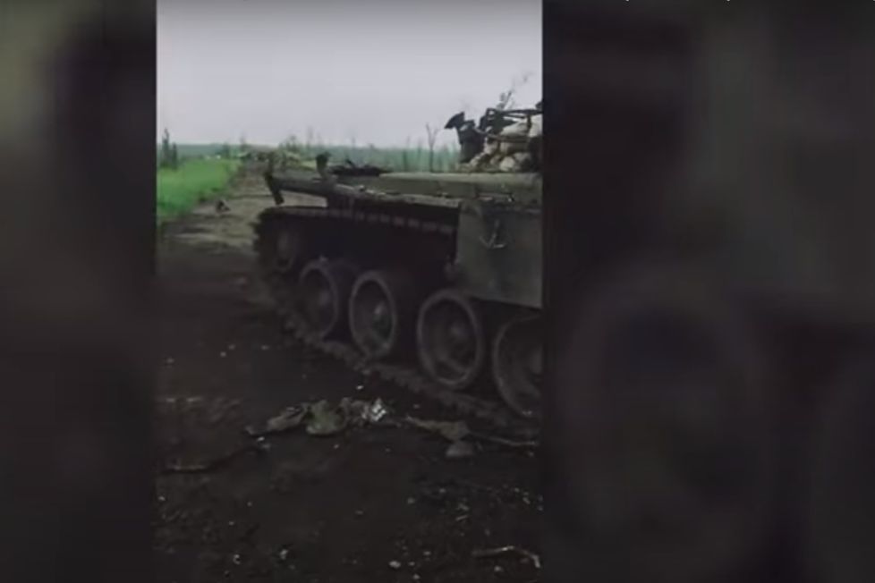 ​"Штурм шел 10 часов", – ВСУ, отбивая атаку на Авдеевку, отобрали у россиян два Т-80