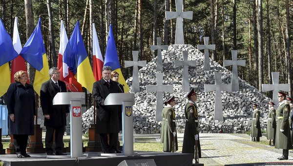 Россия монополизировала права на победу во Второй мировой войне и поступает крайне лицемерно, - посол Украины в Германии Андрей Мельник