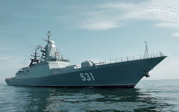 Латвия: "Россия обнаглела" - мы обнаружили военный корабль РФ около нашей территории!
