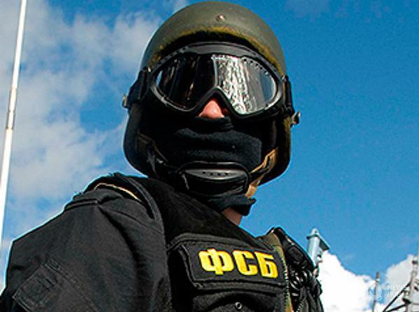 Российские спецслужбы на границе вербуют жителей "ДНР" 