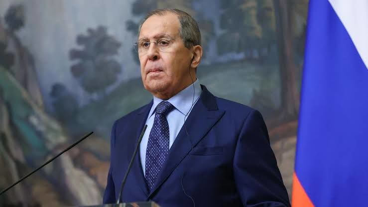 Лавров "по-пацански" объяснил, почему Путина постоянно "обманывают"