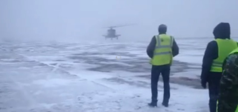 Посадка вертолета с ранеными в боях на Светлодарской дуге военными: в Сети опубликовали видео приземления