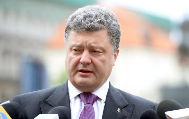 Порошенко рассказал о решении Киева, США и Франции по минским соглашениям и России