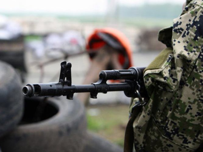 Террористы на Луганщине обстреляли детский сад, - МВД