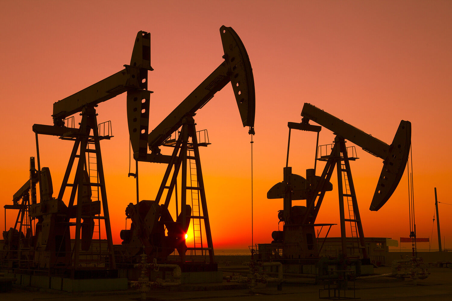 Плохие новости для РФ: два события резко обвалили нефтяные котировки 