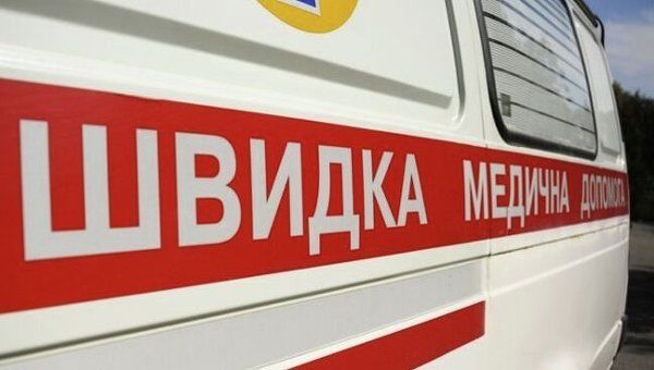 В Киеве покончила с собой 15-летняя девочка: бабушка вынесла куртку, а внучки уже не было в живых