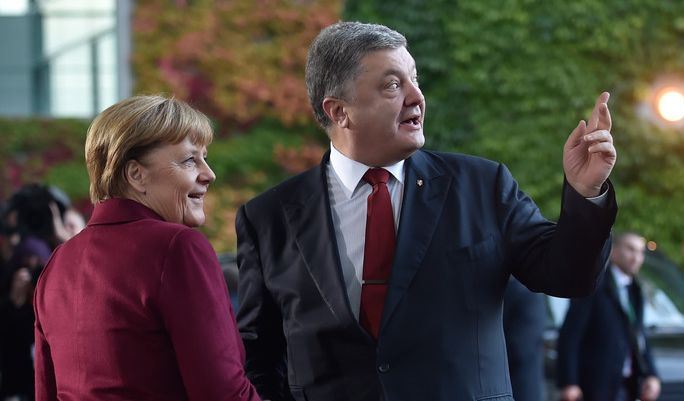 "Очень хорошие переговоры", – эксперт Арестович пошутил о продуктивности встречи Порошенко, Олланда, Меркель и Путина в Берлине