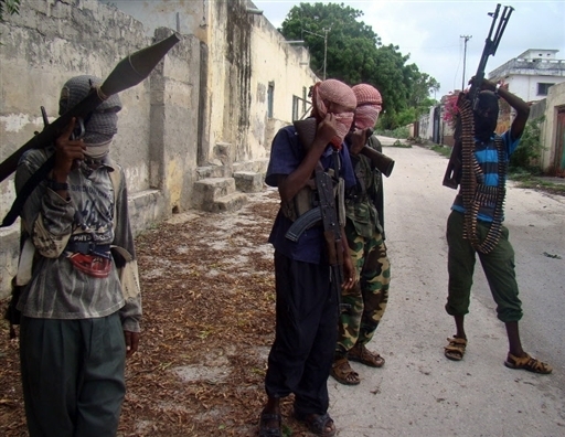 Смертники напали на здание Минобразования в столице Сомали
