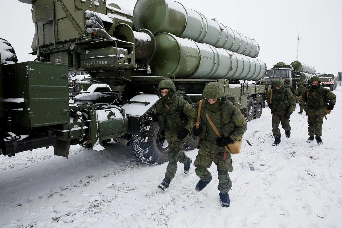 ​В РФ боеспособными остались только два рода войск: Жданов указал на один нюанс