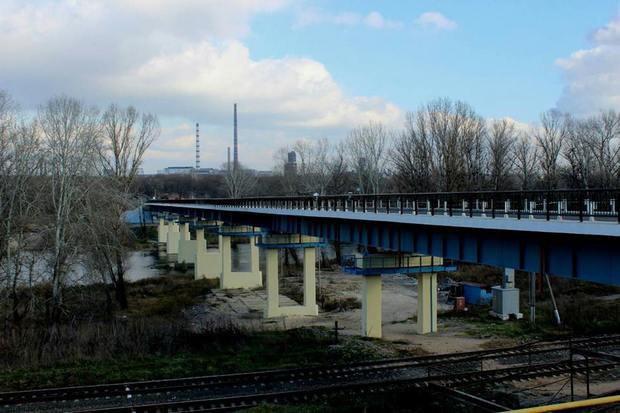 Восстановить Донбасс. Между Лисичанском и Северодонецком восстановлен мост, уничтоженный в 2014 году сепаратистами 