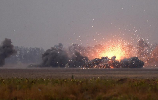 Не помнят о Гааге: тяжелая артиллерия "ДНР" сильно обстреляла Павлополь, - штаб АТО