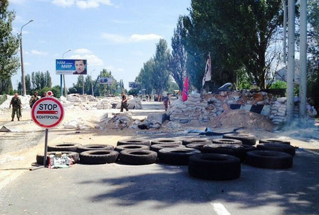 ​В Донецке слышны громкие взрывы – обстреливают Пески, – соцсети