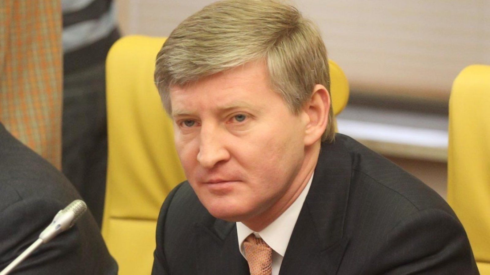 Ахметов лично прокомментировал информацию о конфликте с Зеленским