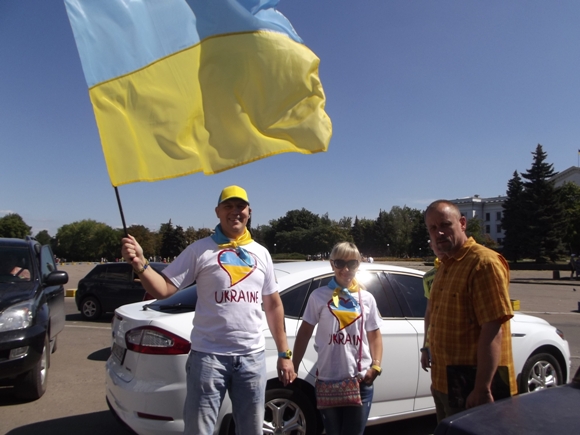 Славянск, Краматорск и Красноармейск отпраздновали День Независимости автопробегами