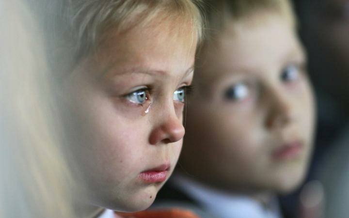 Минсоцполитики: на территории ДНР и ЛНР осталось около 1 тыс. детей-сирот