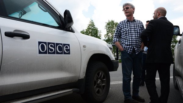 Наблюдатель ОБСЕ заявляет, что обстрелы аэропорта в Донецке не является основанием для отмены перемирия 
