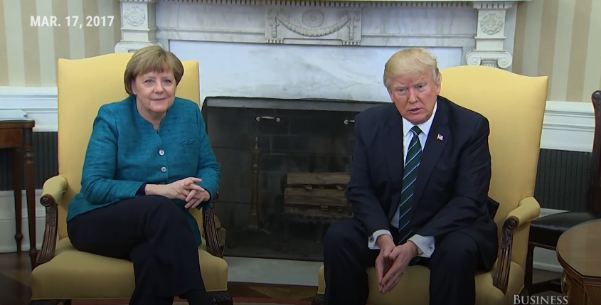 "Это полный пи***ц!" Трамп спровоцировал настоящий скандал на встрече с Меркель: соцсети возмущены неожиданным поступком главы США (кадры)