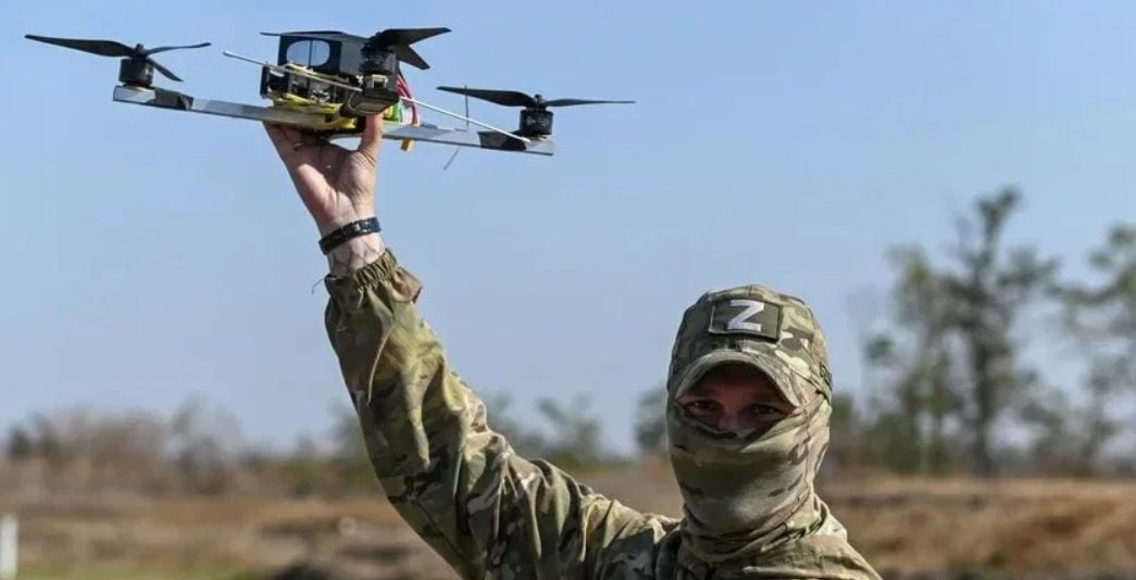 В Луганской области российские военные решили учить семилетних детей управлять ударными БПЛА