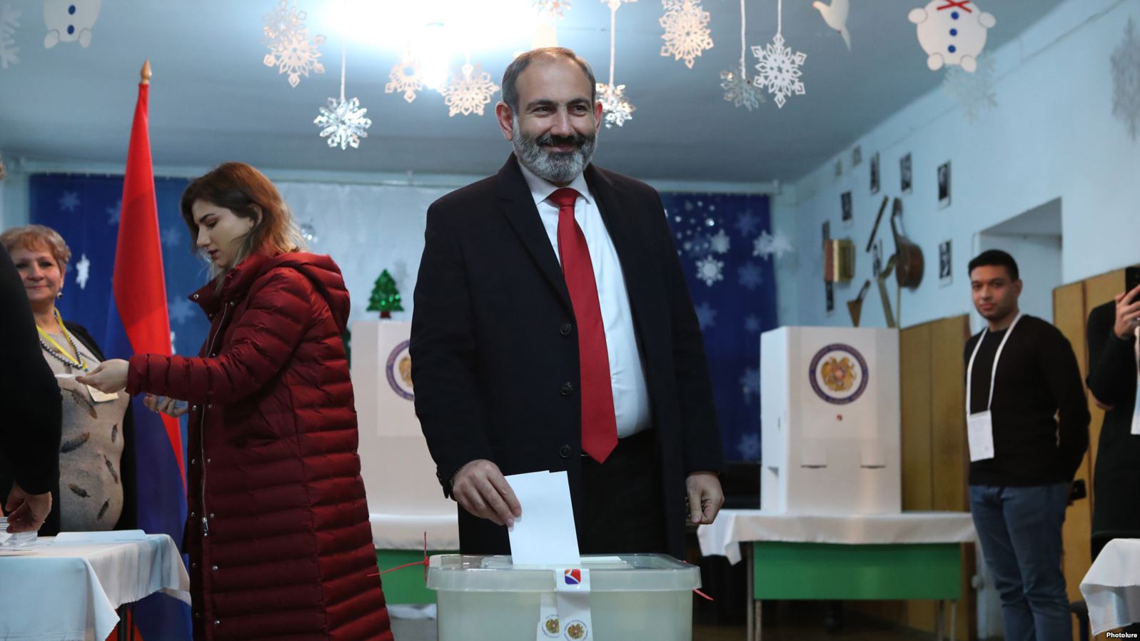 Выборы в Армении завершились победой Пашиняна и крупным проигрышем для России – подробности